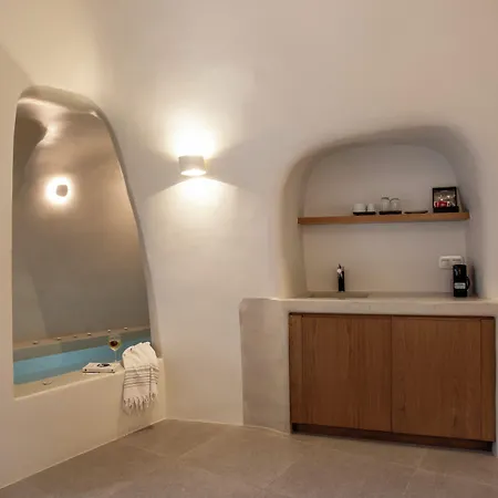 Hotel Utopia