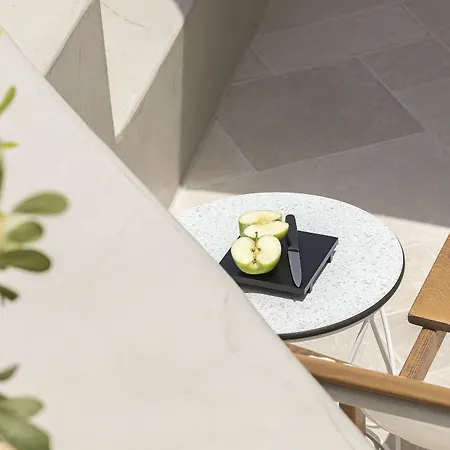 Utopia 3* Karterados (Santorini)